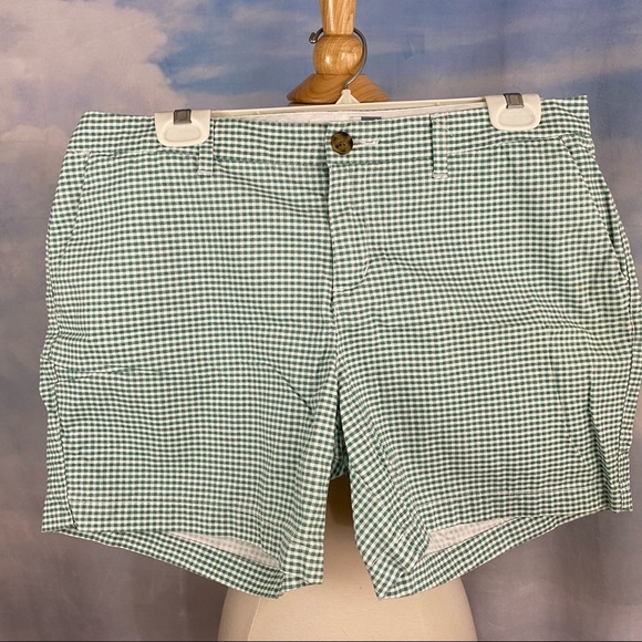 Old Navy Khaki Gingham Shorts Green and White checkered Sz 10 - Picture 1 of 4